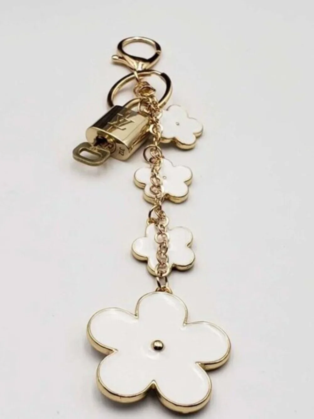 Authentic LV Gold Padlock 🔒 Unbranded Flower charm for Louis Vuitton Bags